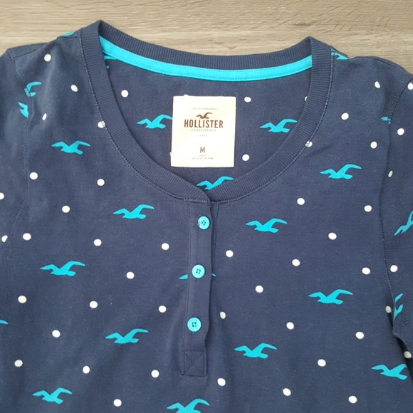 Hollister top - Picture 2 of 2